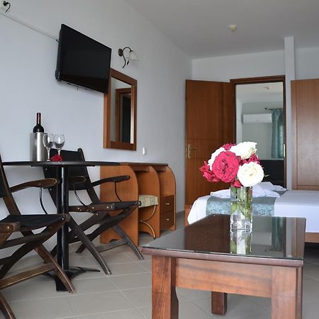 Kiwi Apartments Néa Fókaia Kültér fotó