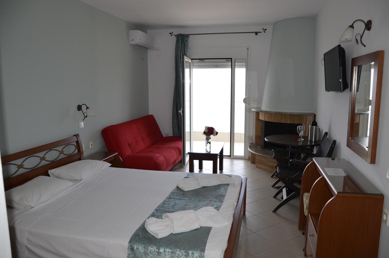 Kiwi Apartments Néa Fókaia Kültér fotó