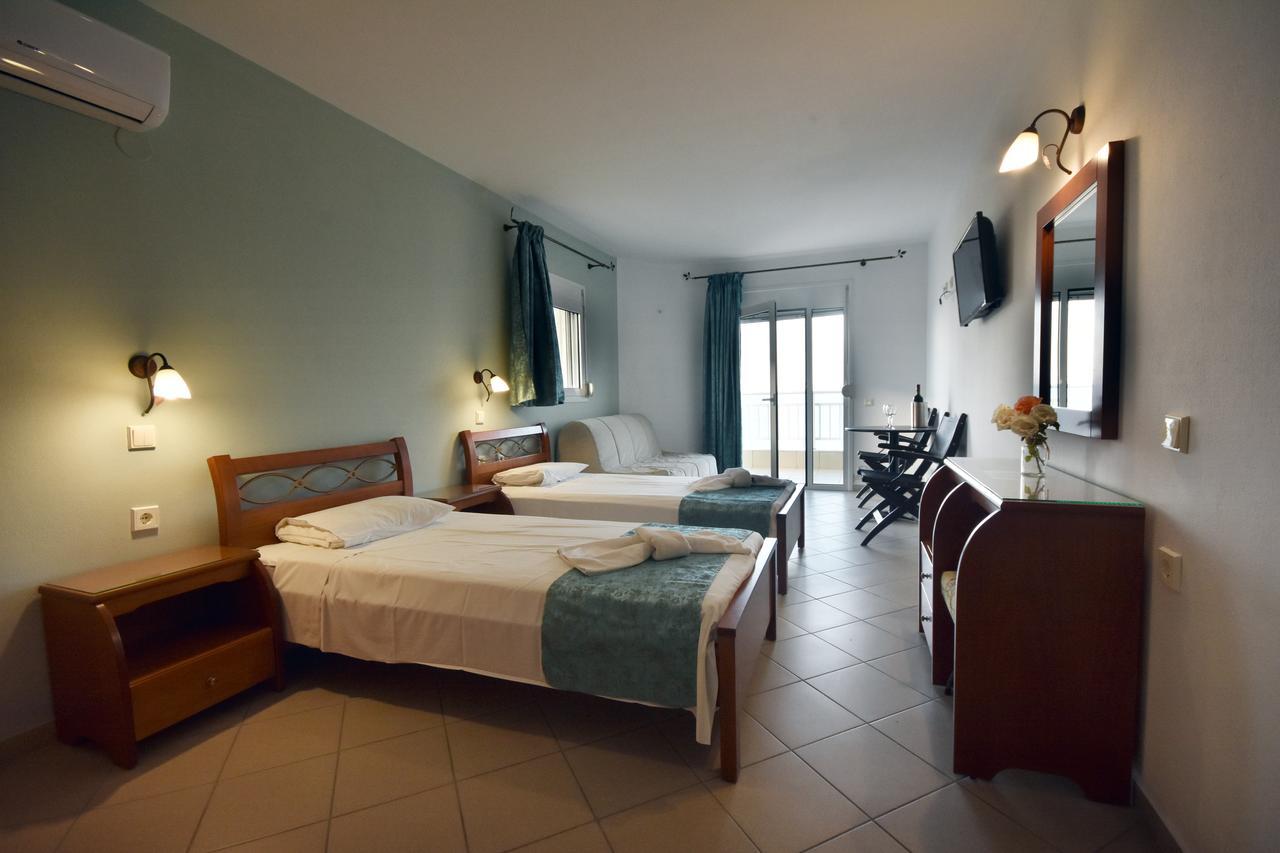 Kiwi Apartments Néa Fókaia Kültér fotó